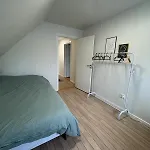 アパート The Butterfly - House In For 7 Persons With Luxury Rooftop Deck & Free Parking *