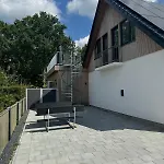 アパート The Butterfly - House In For 7 Persons With Luxury Rooftop Deck & Free Parking オーデンセ