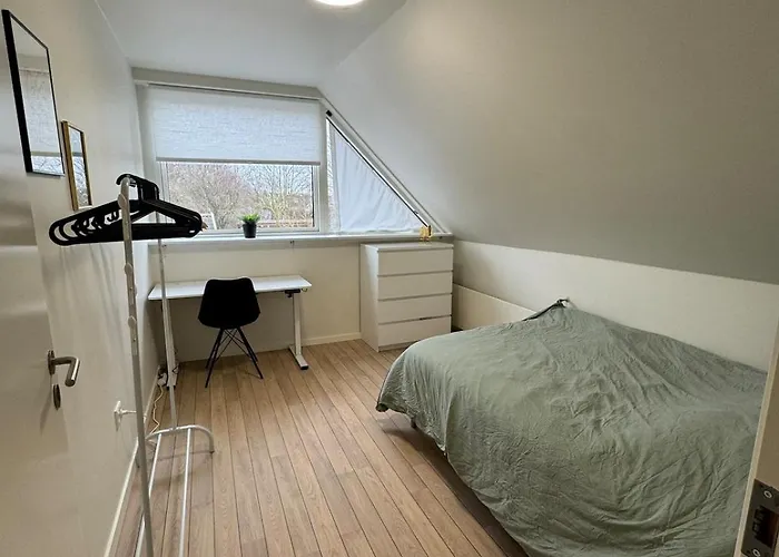 The Butterfly - House In For 7 Persons With Luxury Rooftop Deck & Free Parking Lejlighed